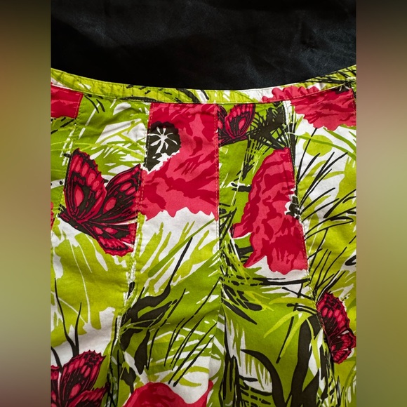 Talbots Woman’s Green/pink Butterfly Floral Pleated Skirt Size 12 Knee Length - Picture 2 of 10